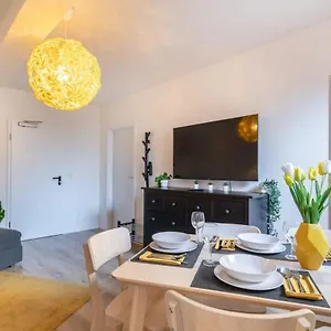 https://1-schulterblatt-apartments-hamburg-for-22769.hamburg-hotels-de.com